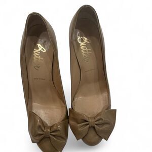 Butter-london Women's Courts